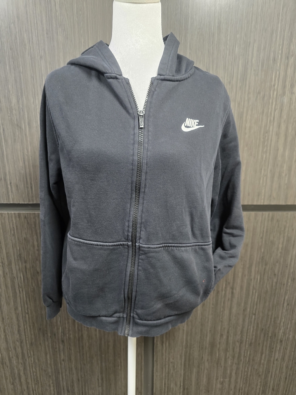 Nike Women's XL Black Full Zip Hoodie Sweatshirt Fleece Hooded Jacket Swoosh